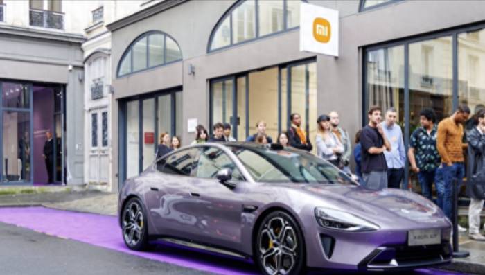 Xiaomi's second quarter revenue was 88.89 billion yuan, a year-on-year increase